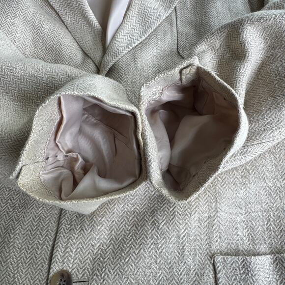 Haggar Clothing Co Cream Textured Herringbone Sport Coat Men’s 44L - Picture 9 of 10